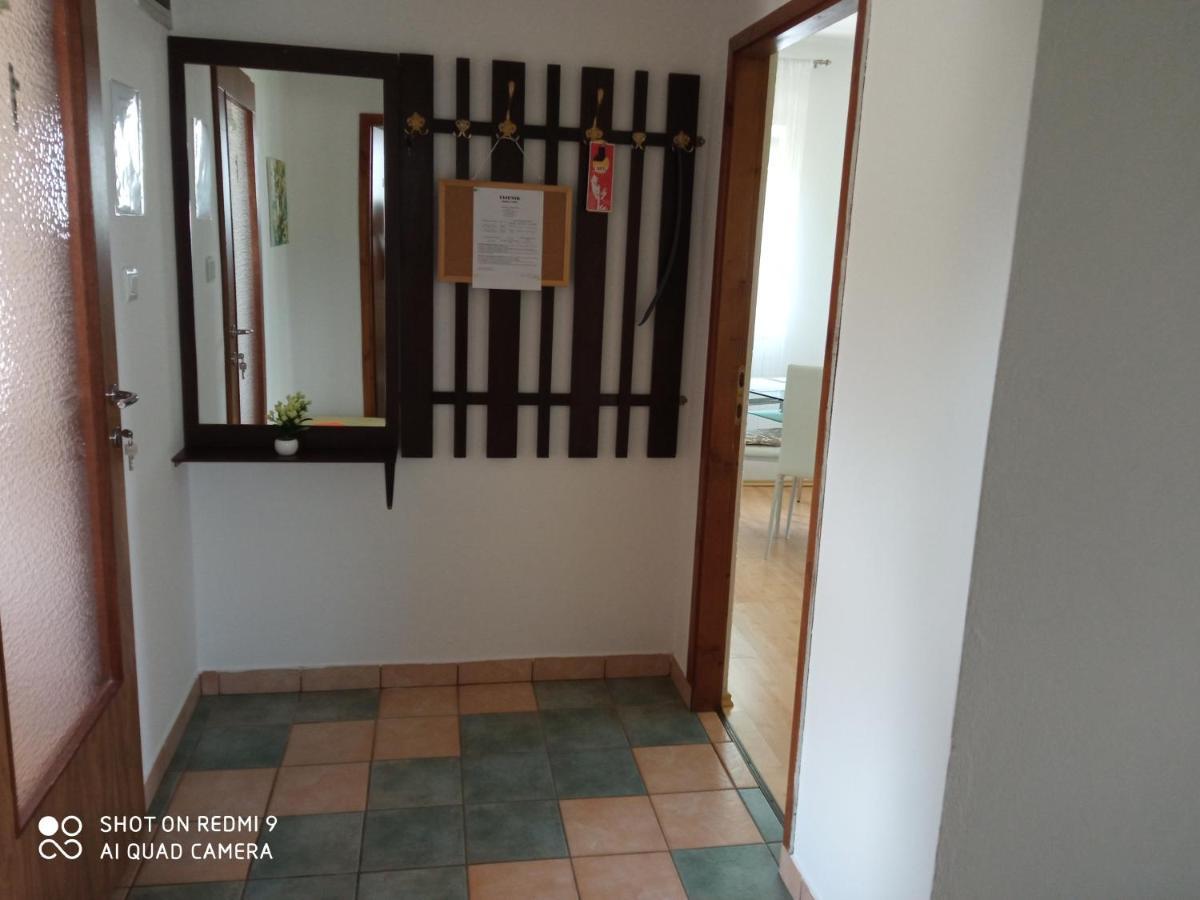 Yellow Rose Rakovica Exterior photo