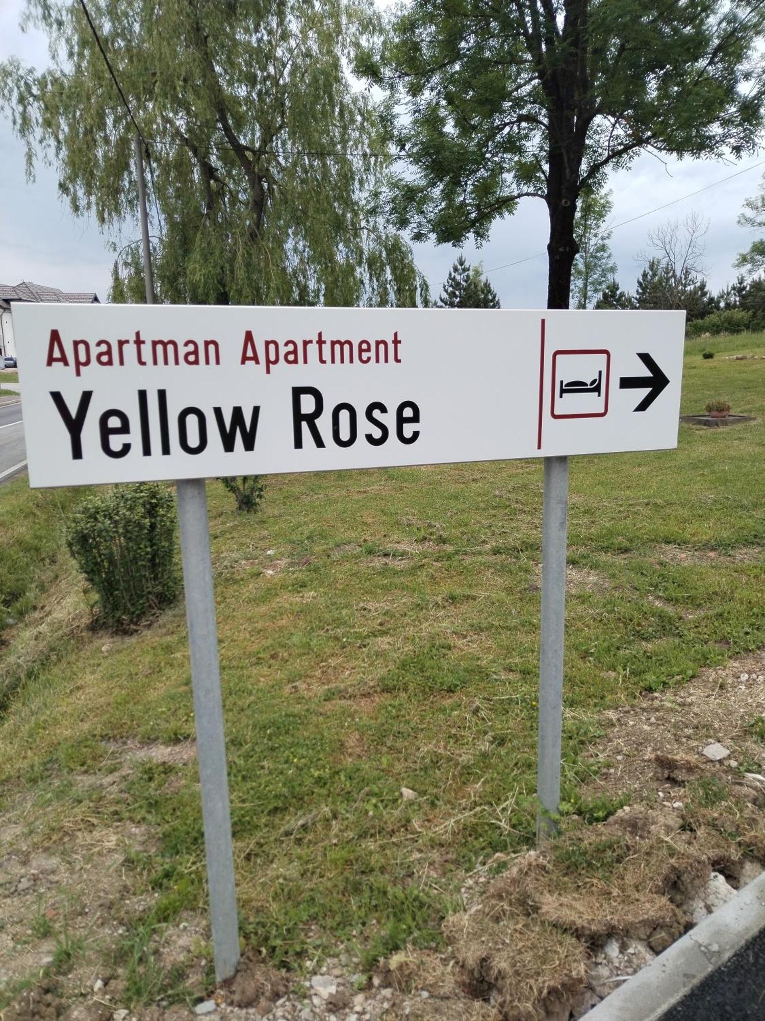 Yellow Rose Rakovica Exterior photo